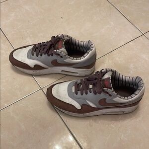 Air Max 1 Sneakers Sz 9